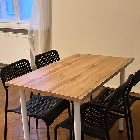 Apollo 56 Hostel Poznan Ngoại thất bức ảnh