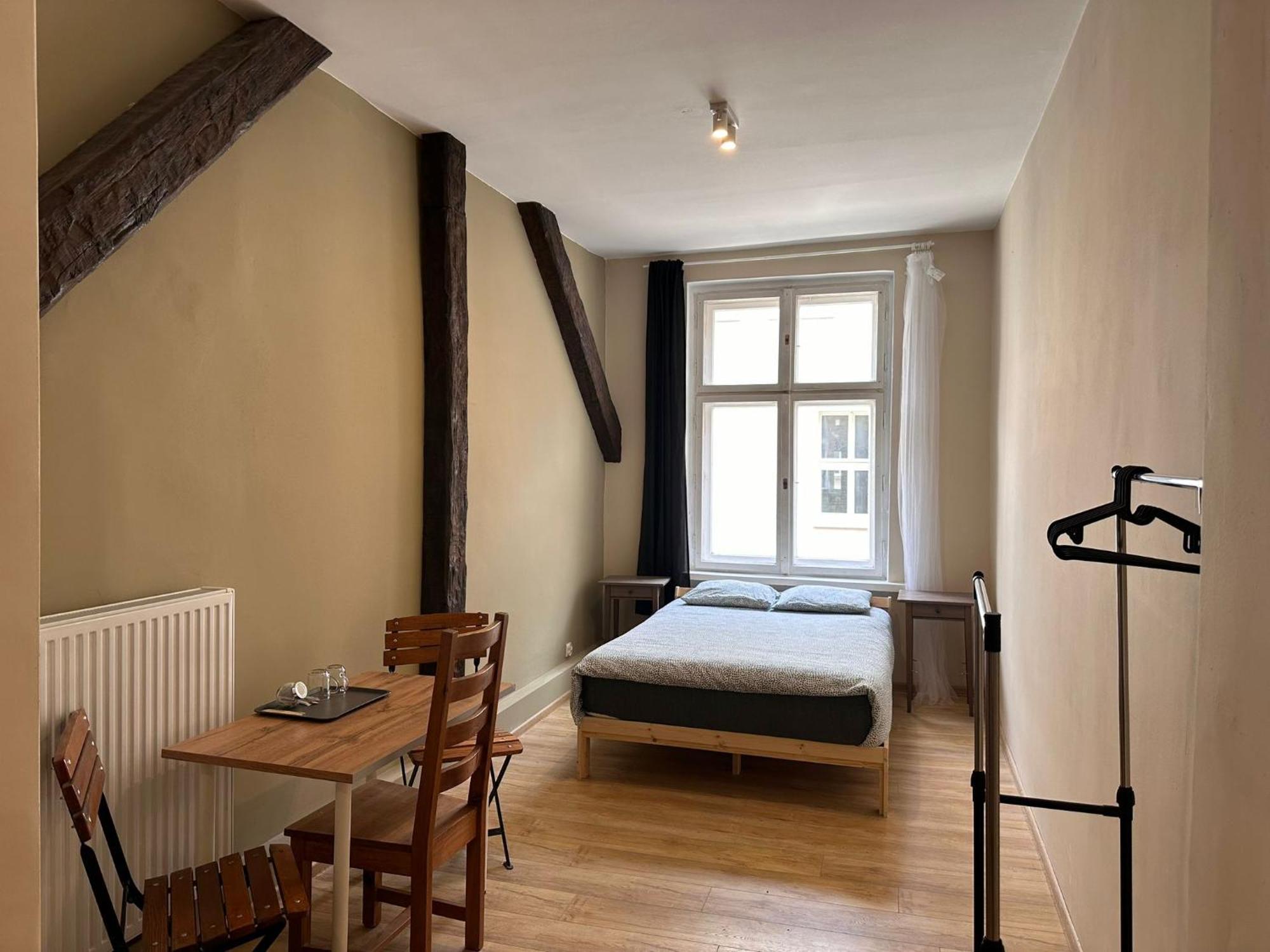 Apollo 56 Hostel Poznan Ngoại thất bức ảnh