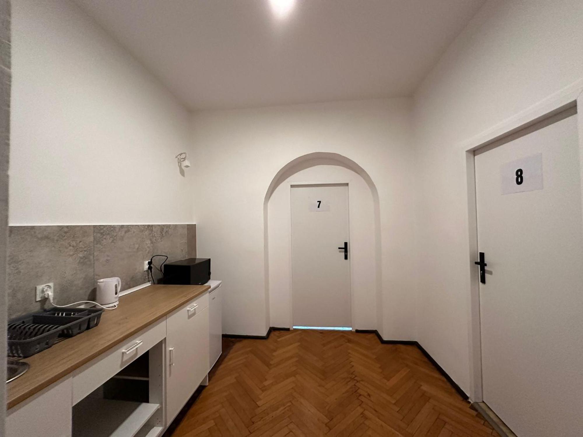 Apollo 56 Hostel Poznan Ngoại thất bức ảnh